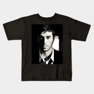 jol Enrique ly Iglesias ang tour 2020 Kids T-Shirt